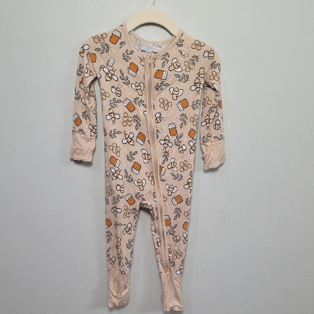 Little One Shop Honey Bee Print Bamboo One Piece Footie Pajama - Size 6 - 12 Mo